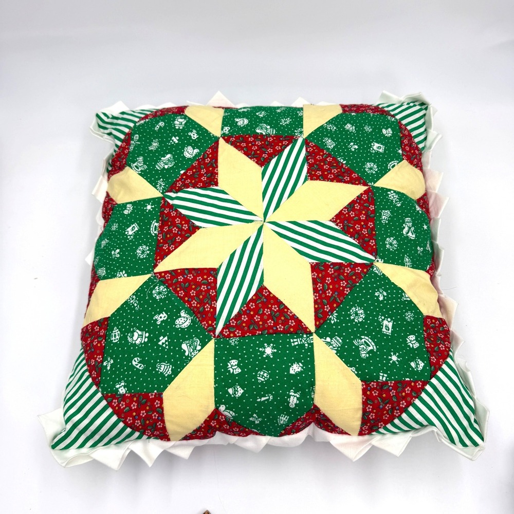 Quilted Patchwork Christmas Star Throw Pillow Red‎ Green White Vintage Style